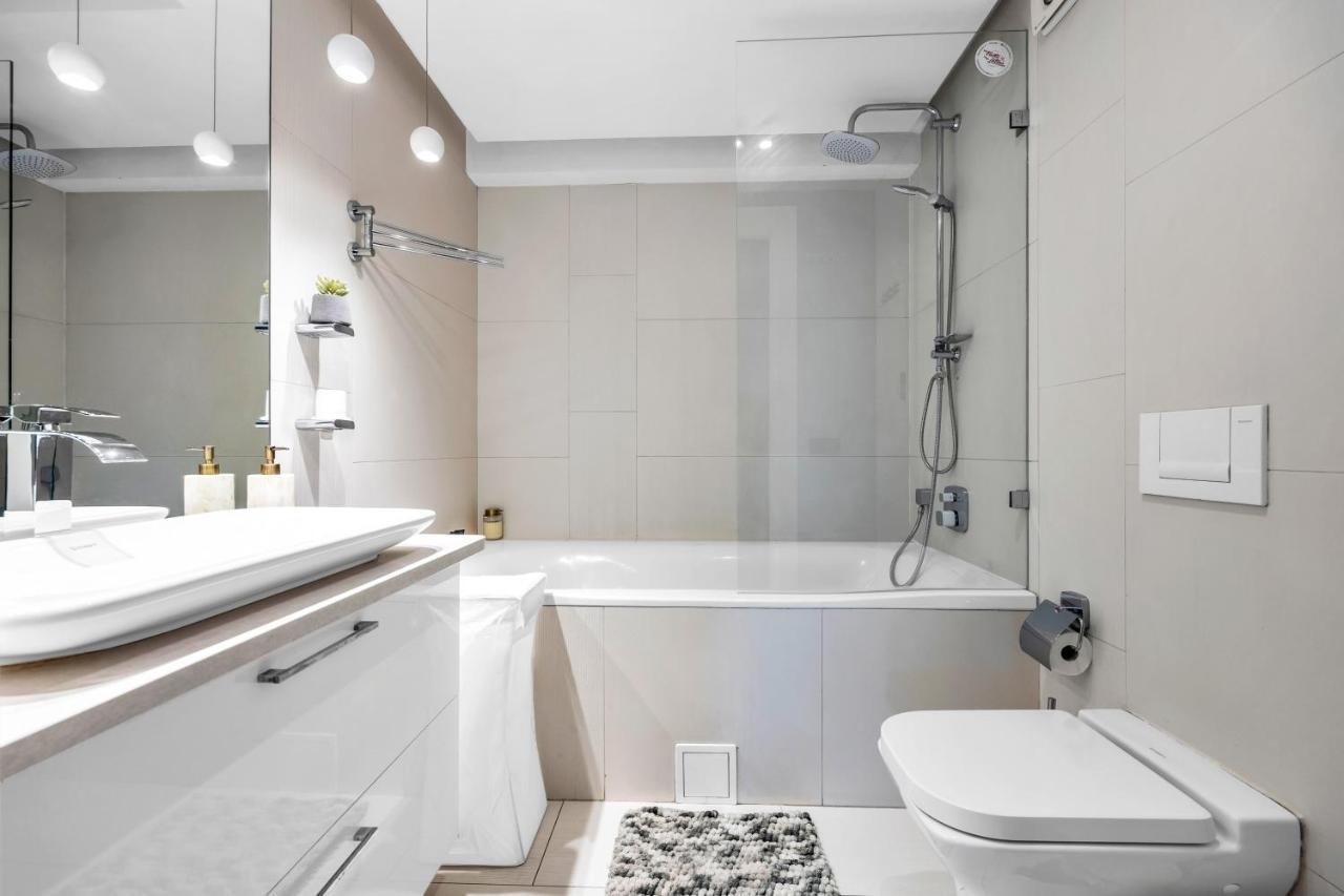 23Rd Floor 3Br Apt With Views Of 华沙 外观 照片